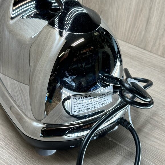 Omega Juice & Vegetable Extractor Model No. 8006 Stainless Steel Electric Silver - Picture 5 of 13